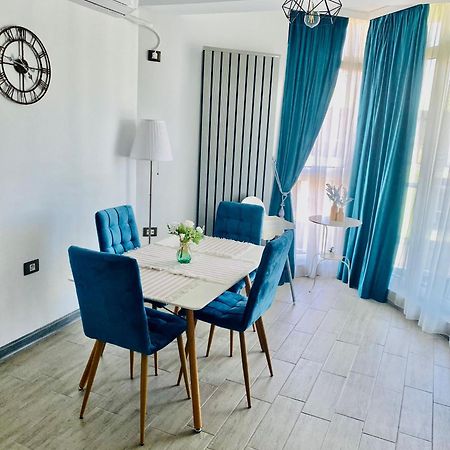 Teodora Summer Suite By Alezzi Năvodari Kültér fotó