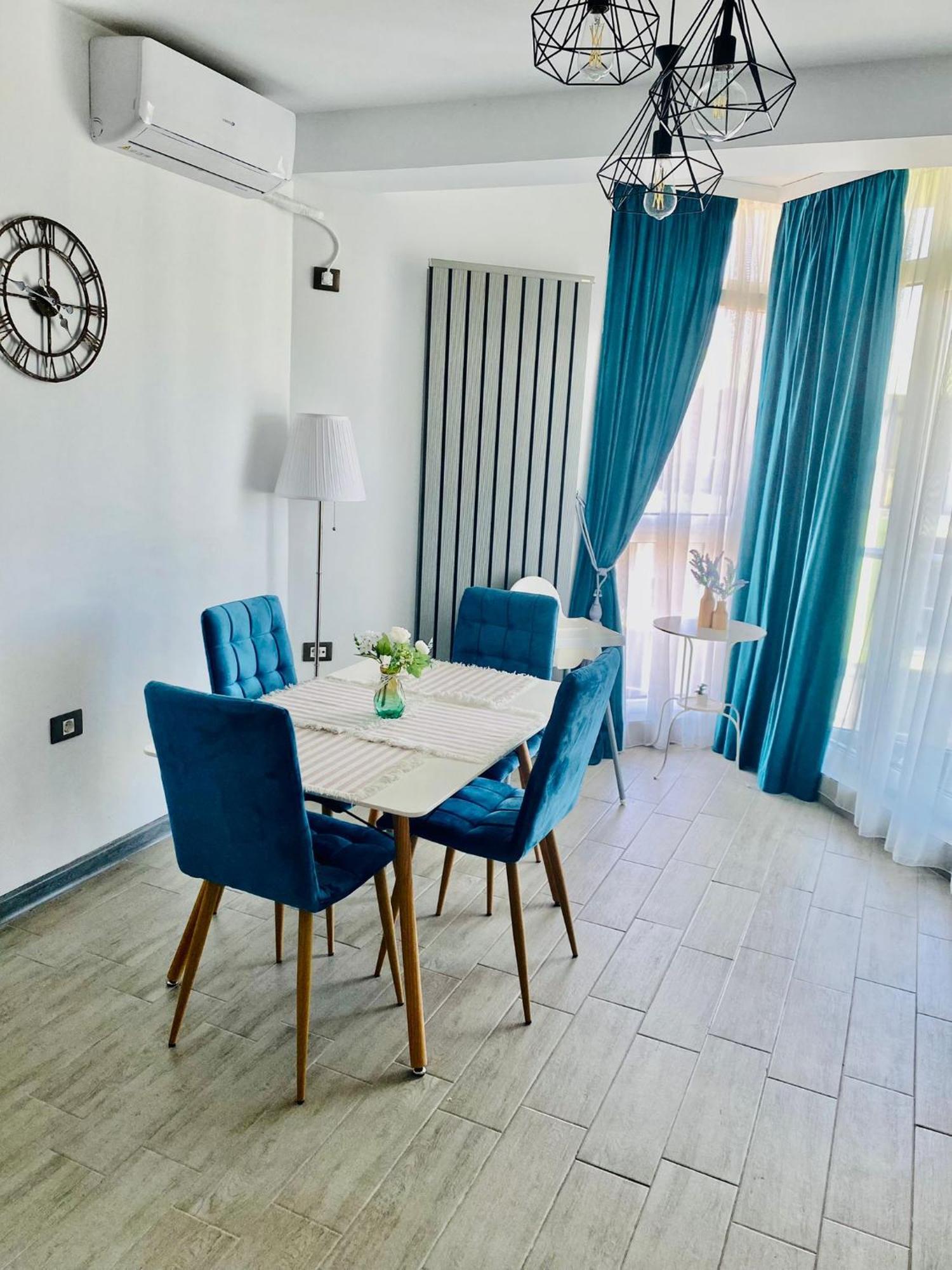 Teodora Summer Suite By Alezzi Năvodari Kültér fotó